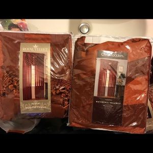 NWT 58”x38” Chantal Valance set of 2